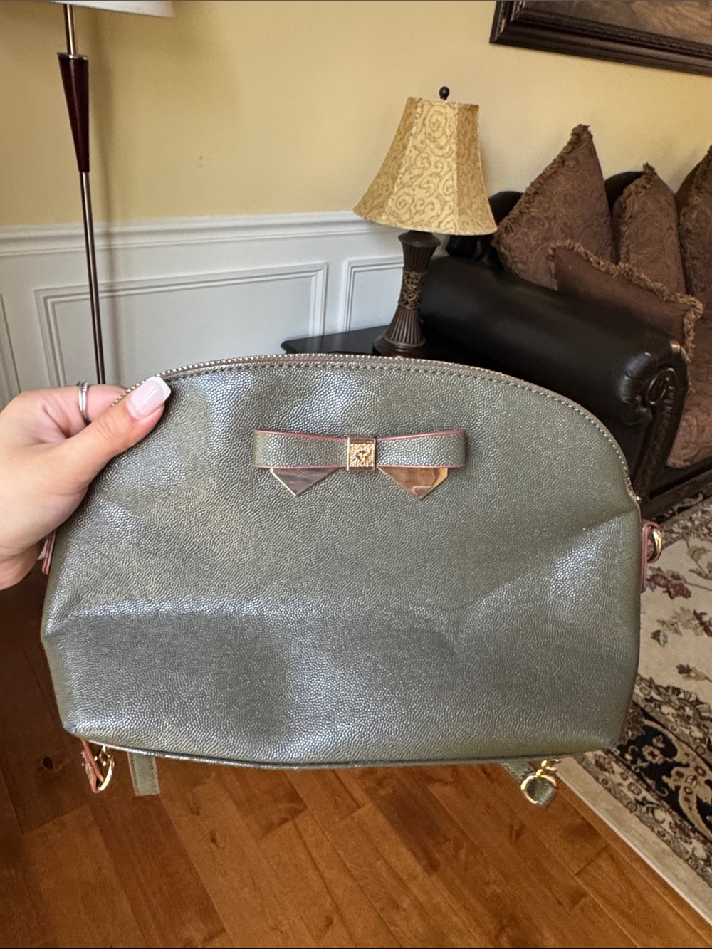 Women’s anne klein purse